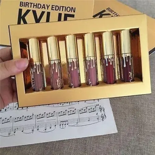 Подарунковий набір матових помад Kylie Birthday Edition GOLD. Набір помад кайлі золото - фото 2