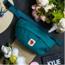 Шведська сумка на пояс Fjällräven Ulvö Hip Pack Medium Original бананка, унісекс, різні кольори (Peacock emerald) Смарагд
