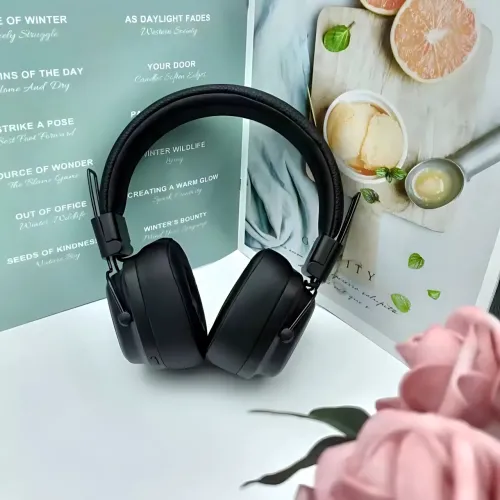 Наушники Marshall MDR BT: Bluetooth 5.1, 80+ часов работы, беспроводная зарядка, микрофон, 40 мм, черный - фото 16