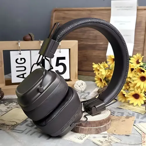 Наушники Marshall MDR BT: Bluetooth 5.1, 80+ часов работы, беспроводная зарядка, микрофон, 40 мм, черный