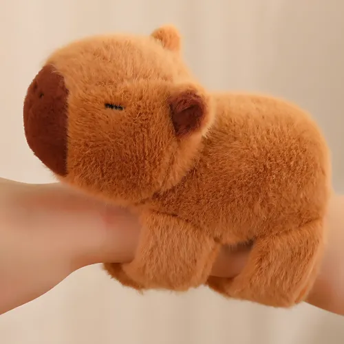 Игрушка с креплением на запястье, плюшевая капибара 21 см - фото 2