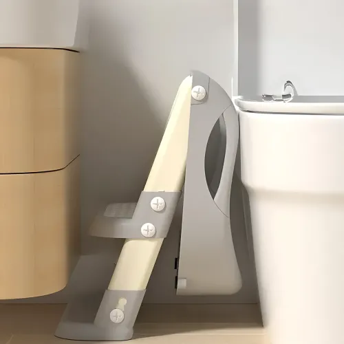 Складная детская накладка на унитаз со ступенькой Babycare MA605, для 1–9 лет, с ручками, спинкой, до 50 кг Зеленый - фото 6